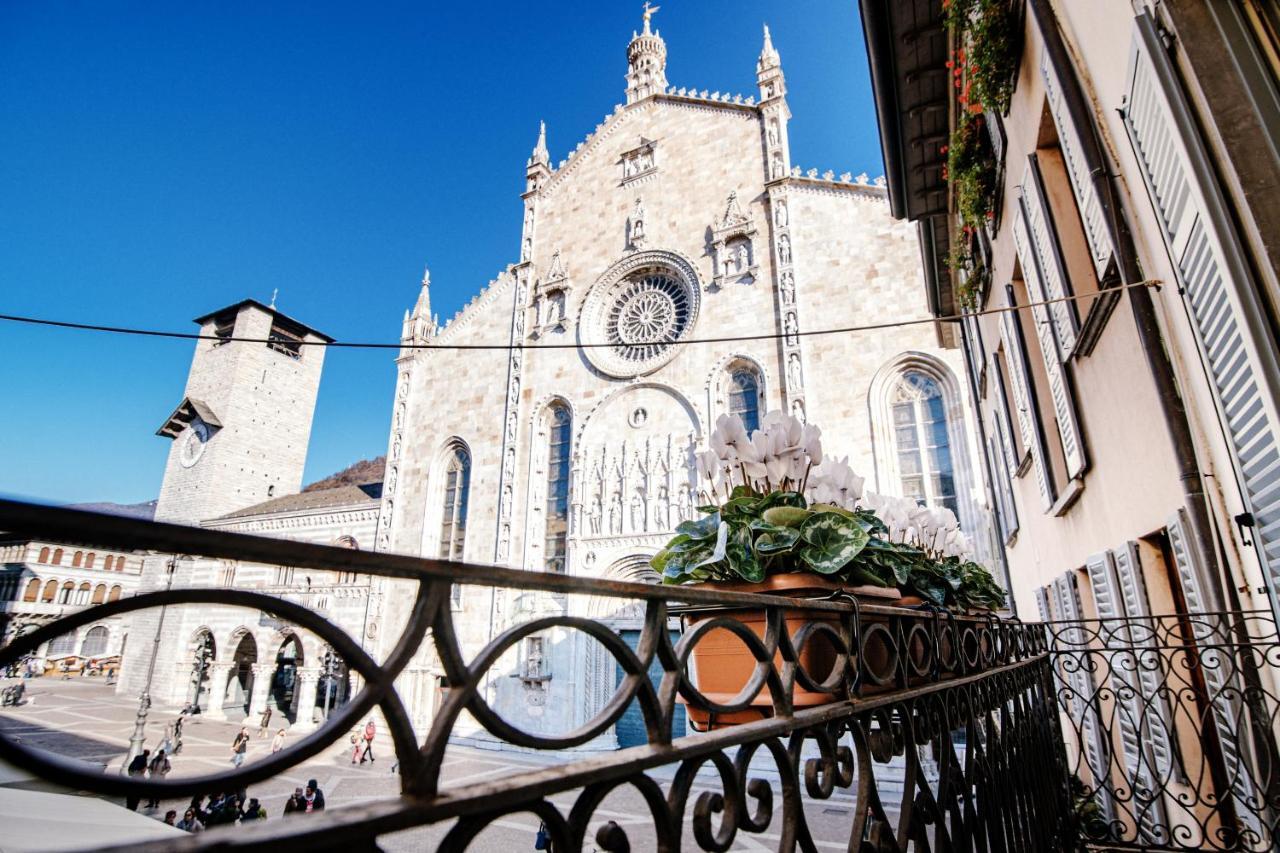 דירות קומו La Finestra Sul Duomo - The House Of Travelers מראה חיצוני תמונה